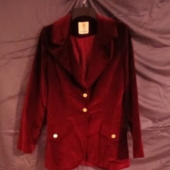 Rich Reddish Purple Velvet Coat from the 1970s  Unisex. - Picture 3 of 10